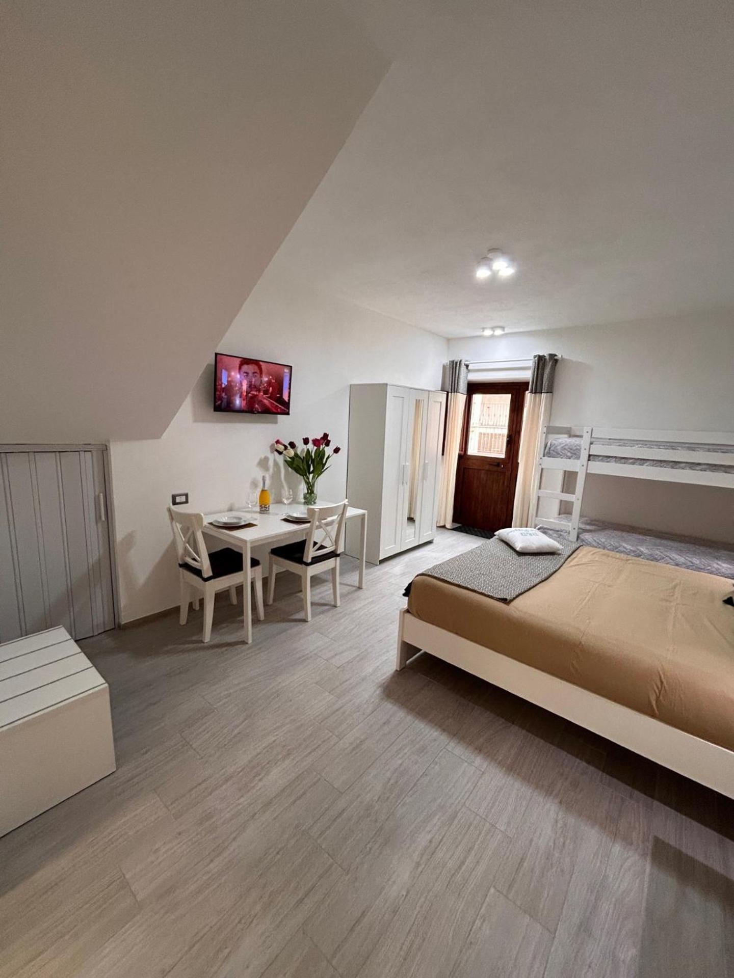 Apartamento Casa Peppina SantʼAntìoco Exterior foto